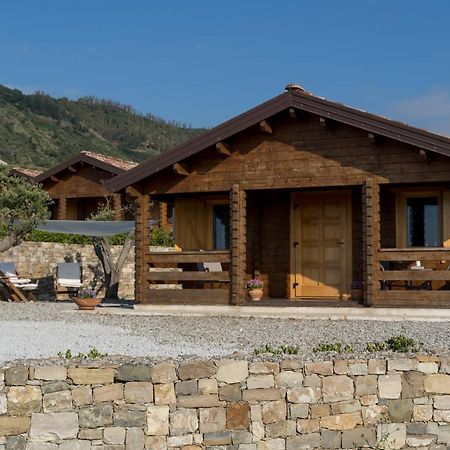 Chalet Tenuta Lacco Furnari Exteriör bild