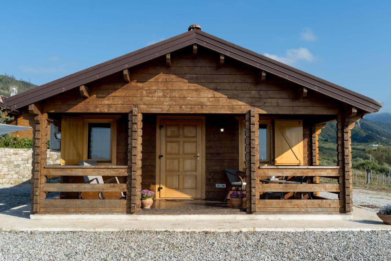 Chalet Tenuta Lacco Furnari Exteriör bild